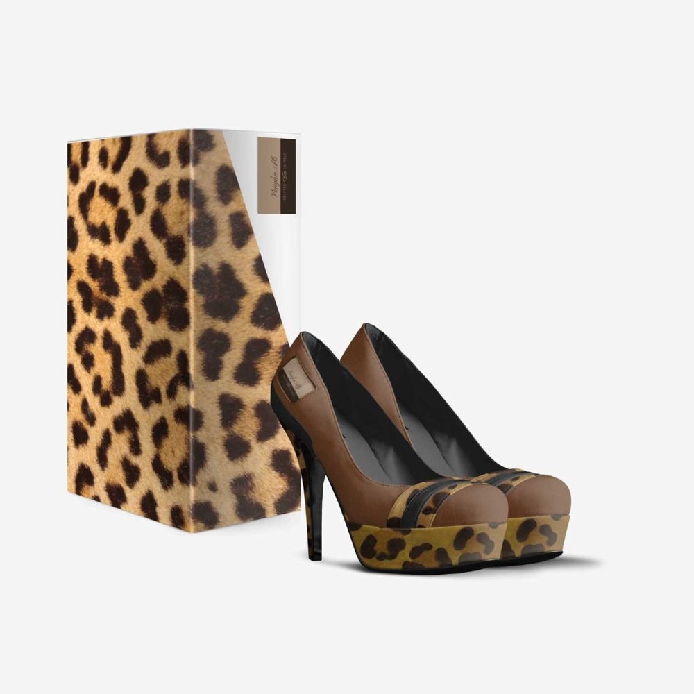 Saddle Brown Leather, Jaguar Brown Print